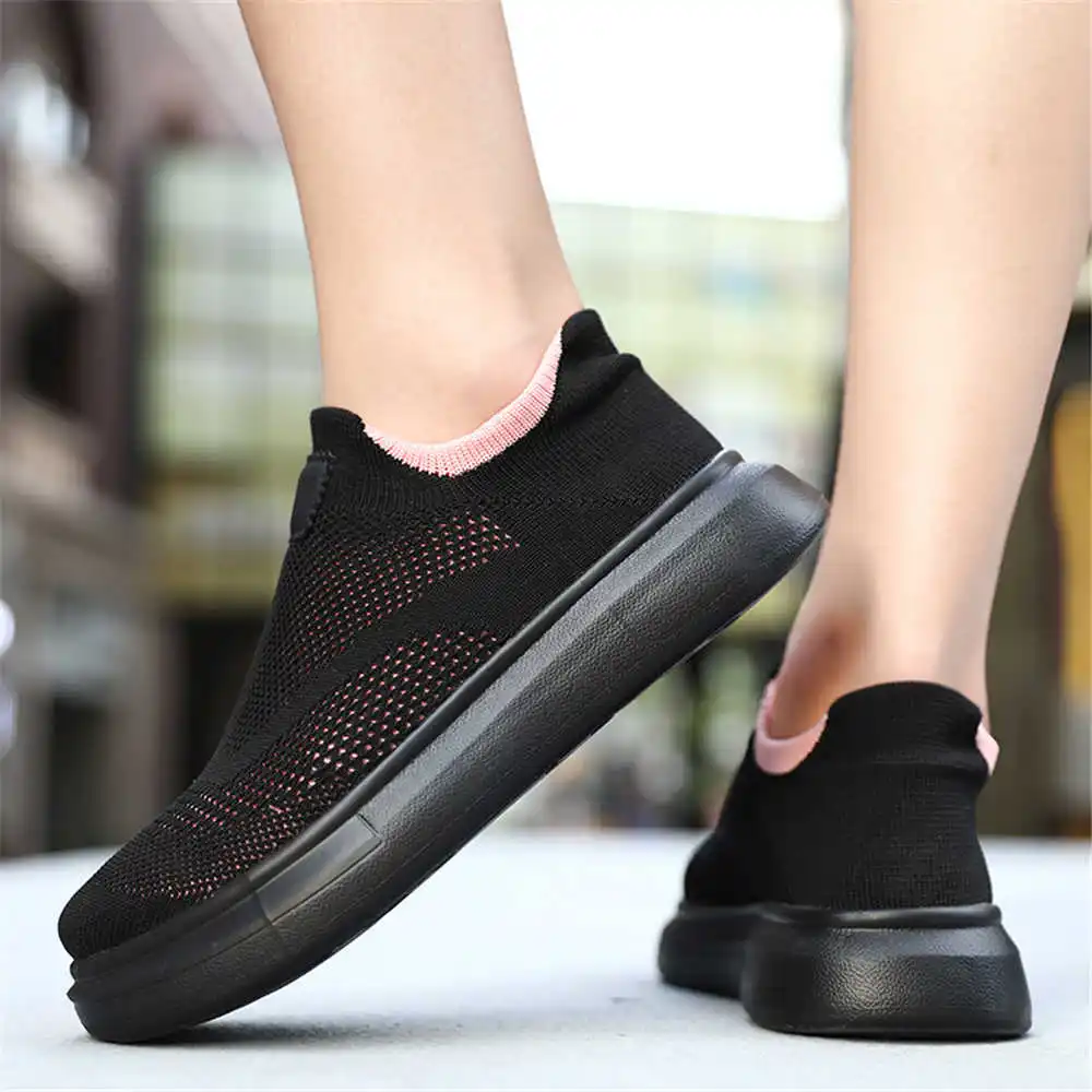 Tech Accessories To Buy - Stoking Platform sepatu cokelat untuk wanita